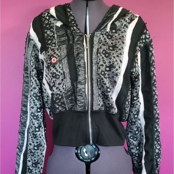 Meow Kiki Sweaters - OOAK Pink & Black Lace Lolita crop Hoodie Jacket